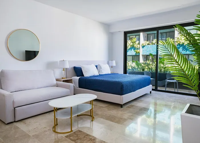 Menesse Town Tower 202 Apartamento *