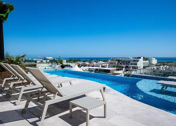 Menesse Town Tower 202 * Playa del Carmen
